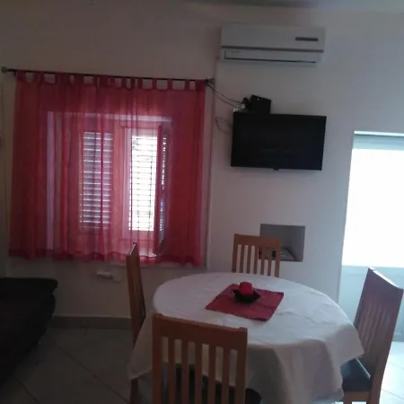 Apartamento Cvitan